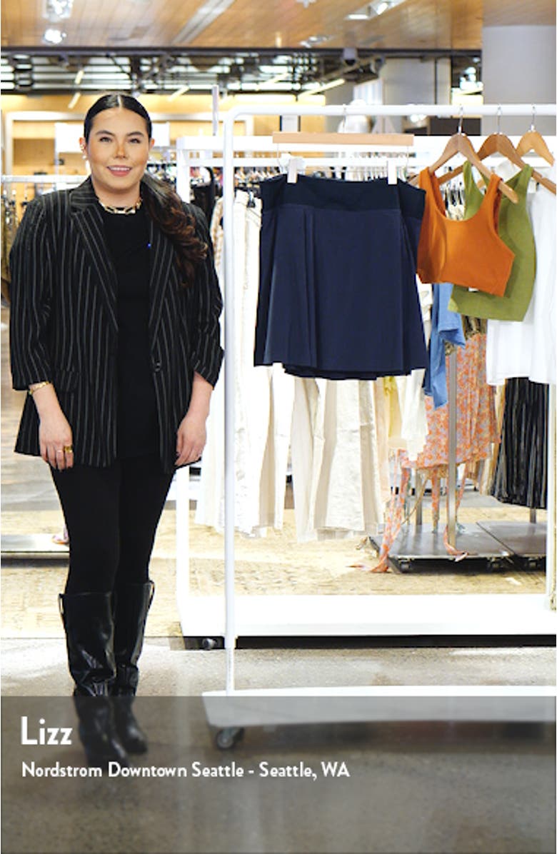 Dri-FIT Advantage Golf Skirt, sales video thumbnail