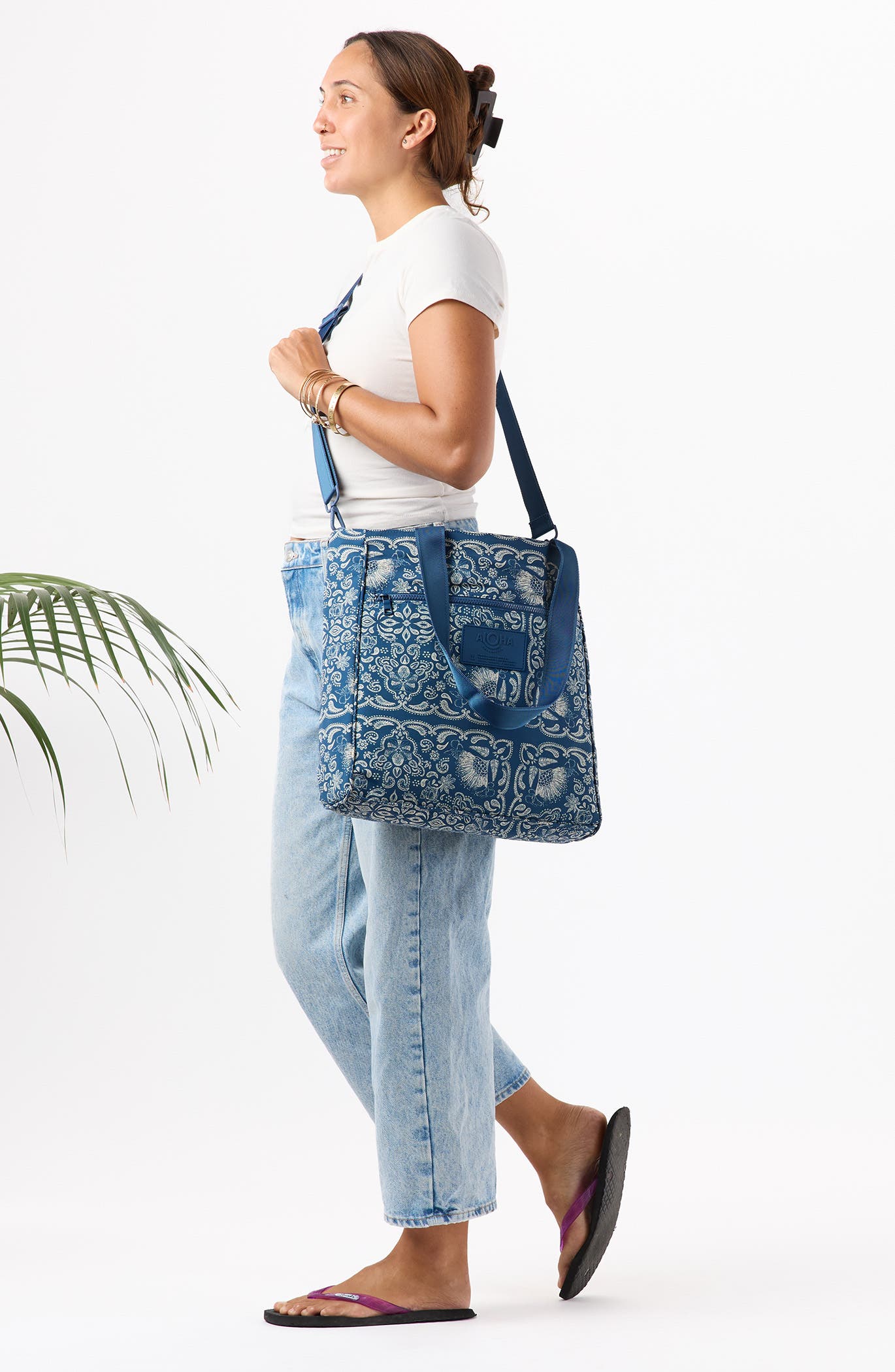Aloha Collection Rodeo Daily Tote, Alternate, color, Denim