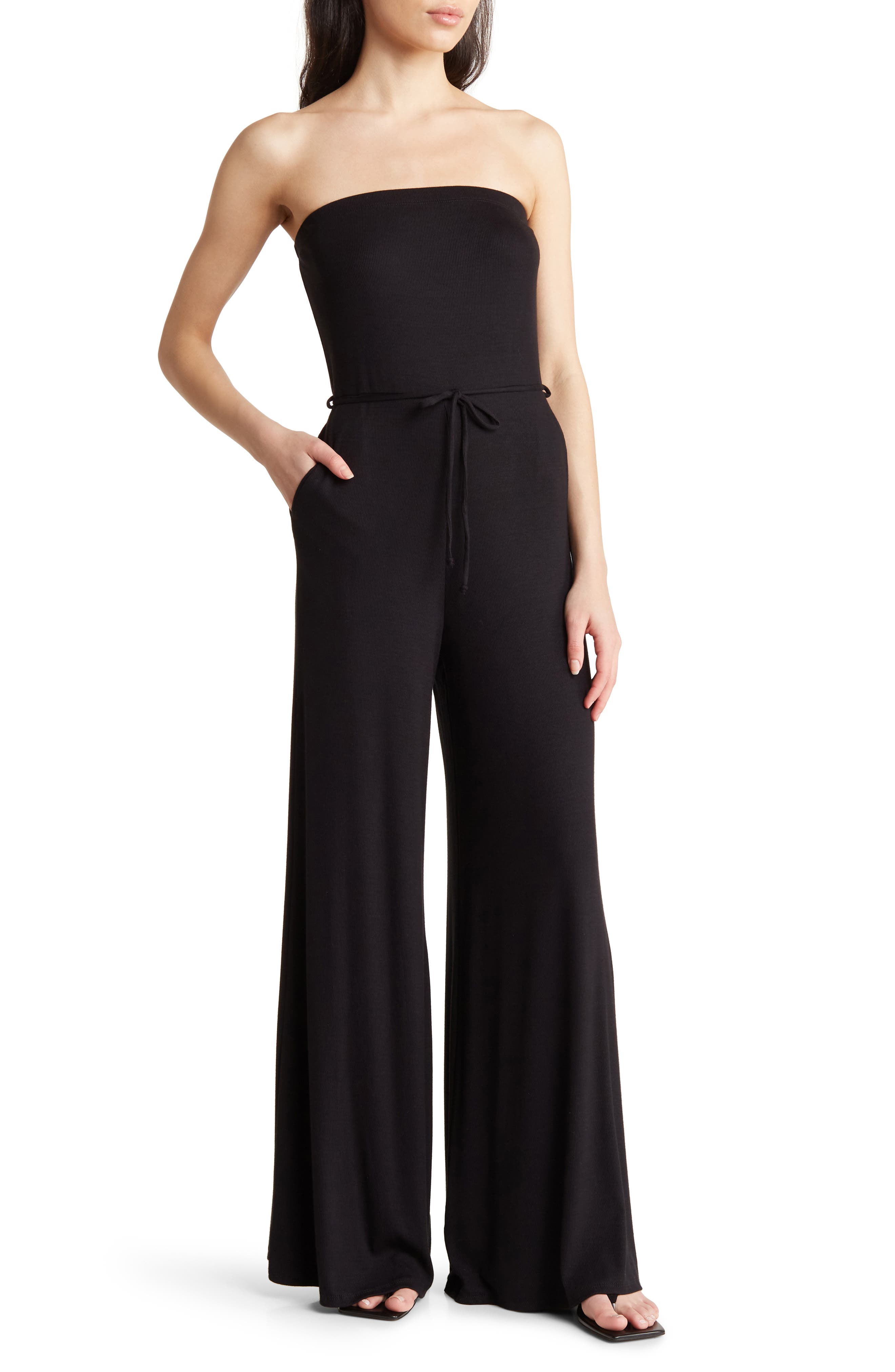 GO COUTURE Strapless Wide Leg Jumpsuit