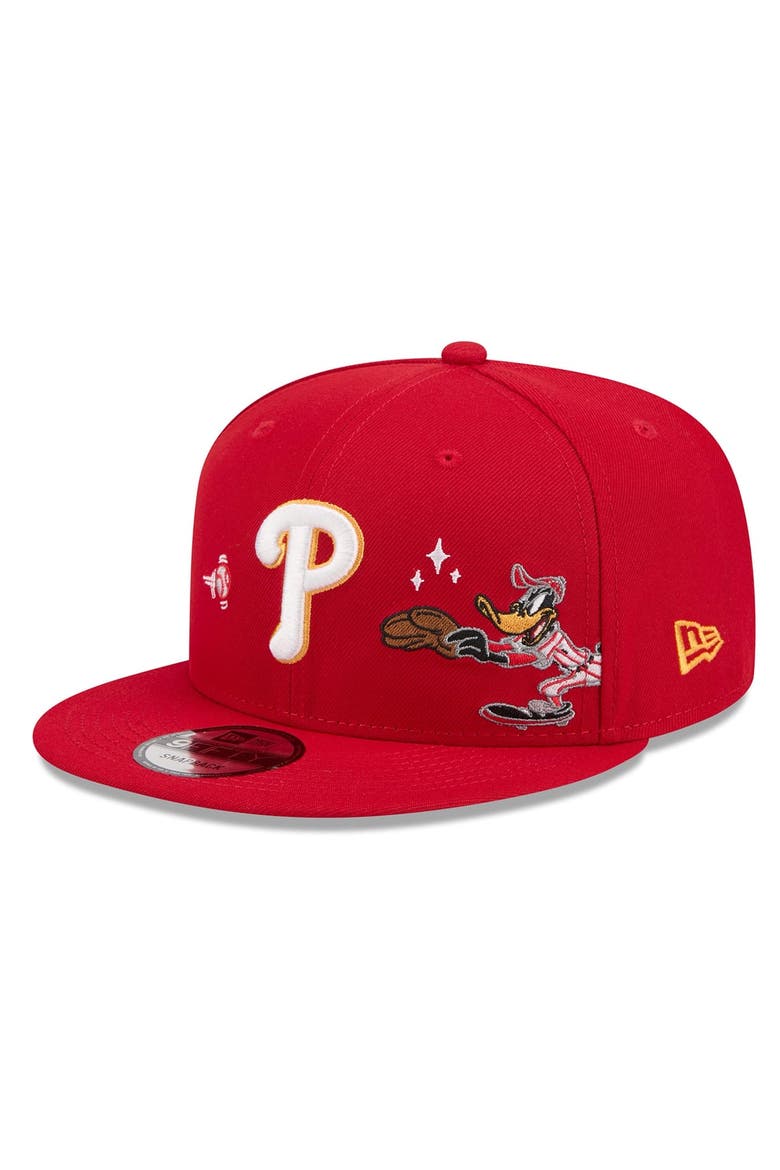 Men's New Era Red Philadelphia Phillies Looney Tunes Daffy Duck 9FIFTY Snapback Hat, Alternate, color, Red