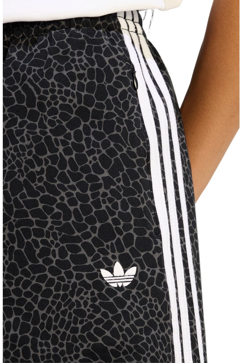 Firebird Cotton Twill Oversize Track Pants, Alternate, color, BLACK/ GREY SIX