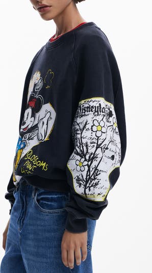 Minnie Mouse Graphic Sweatshirt