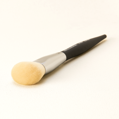 Omnia Brush Pro Complexion Makeup Brush In Black