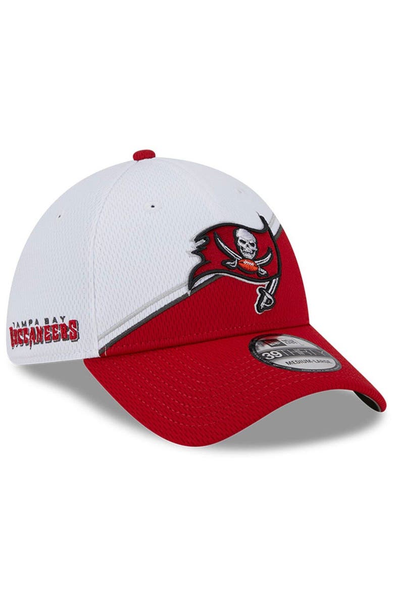 Men's New Era White/Red Tampa Bay Buccaneers 2023 Sideline 39THIRTY Flex Hat, Main, color, White