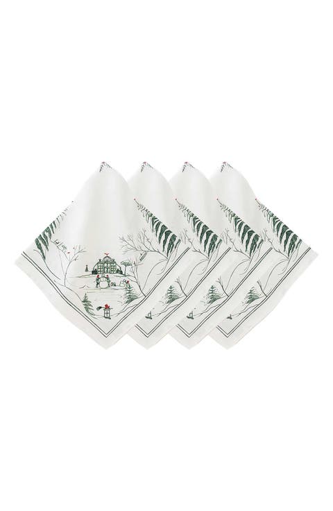 Set of 4 Country Estate Winter Frolic Napkins