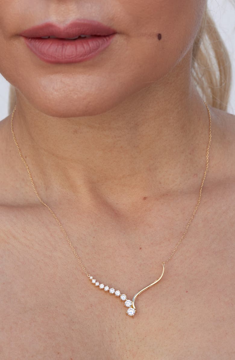 SAVVY CIE JEWELS Graduated Cubic Zirconia Bar Pendant Necklace, Alternate, color, 