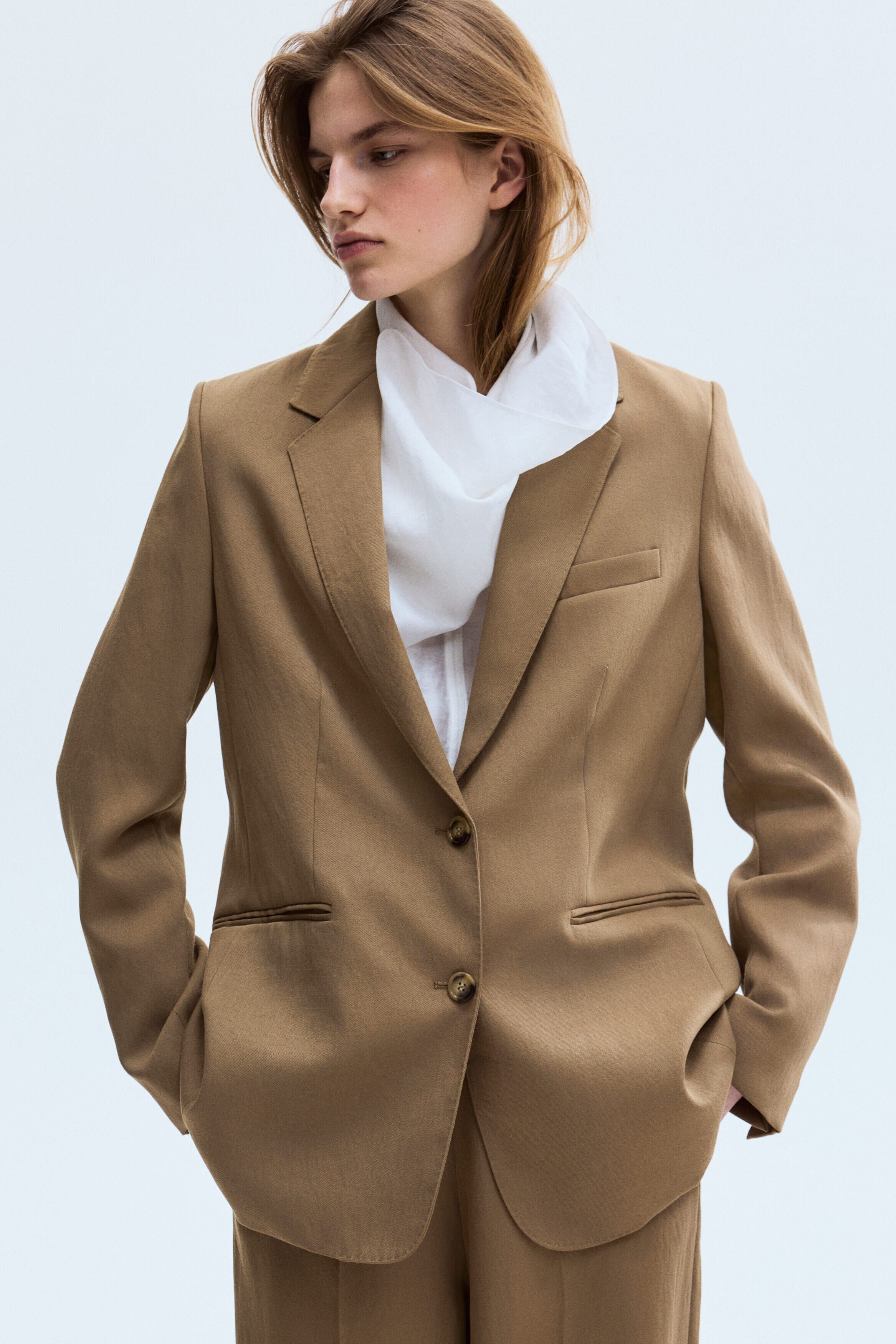 Dark beige
