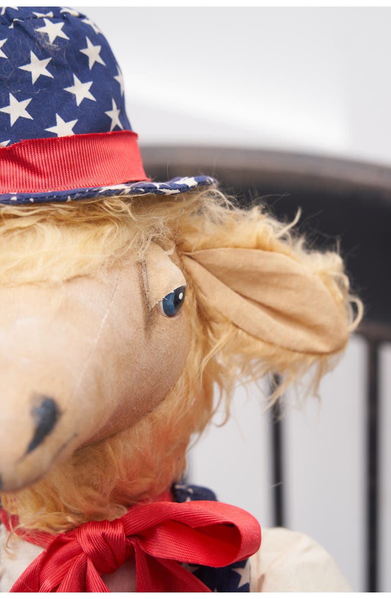 Gallerie II Patriotic Gordon  Sheep w/ Stars 
Stripes Vest Decorative Figurine, Alternate, color, Red