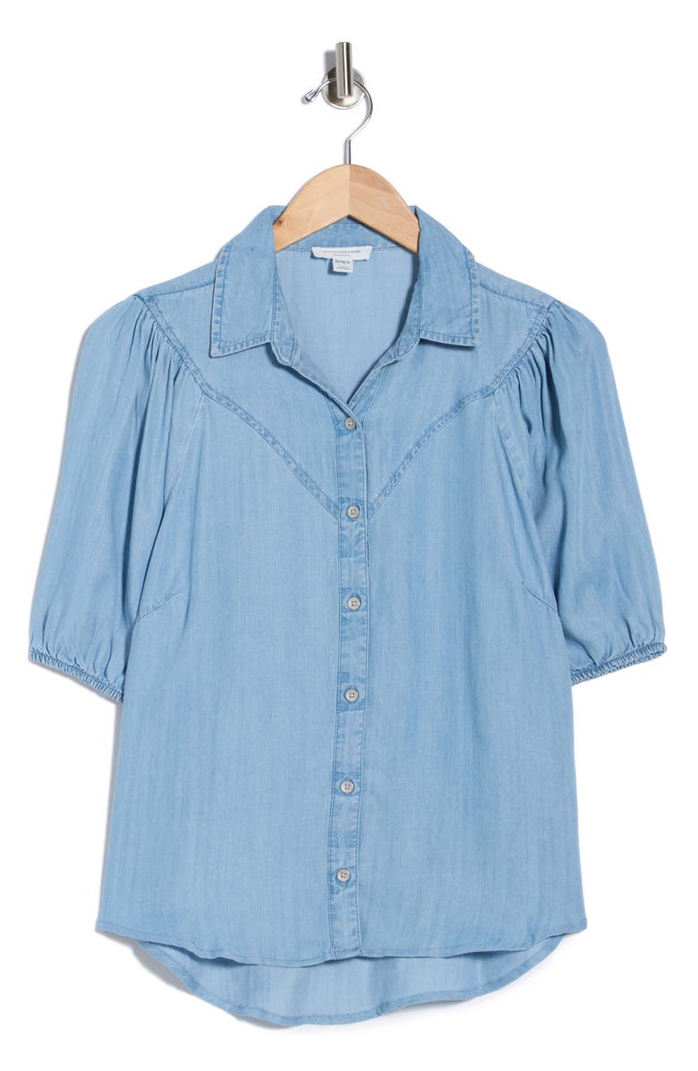 beachlunchlounge Lida Short Sleeve Denim Button-Up Shirt, Alternate, color, Light Wash