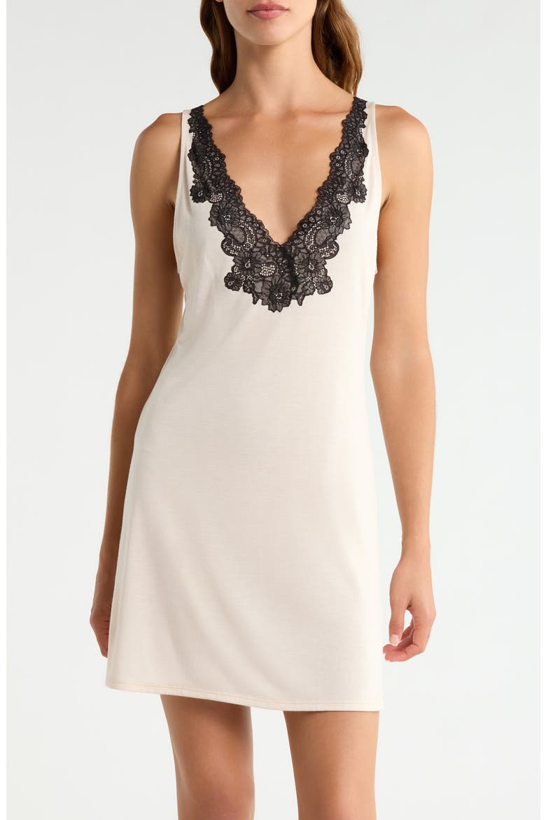 Luxe Shangri La Chemise, Main, color, PEARL