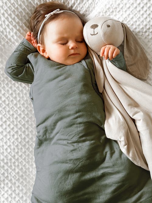 Gunamuna Sleeveless Transitional Swaddle Sleep Bag, 1.0 Tog In Green