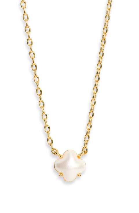 Dara Pearl Clover Necklace