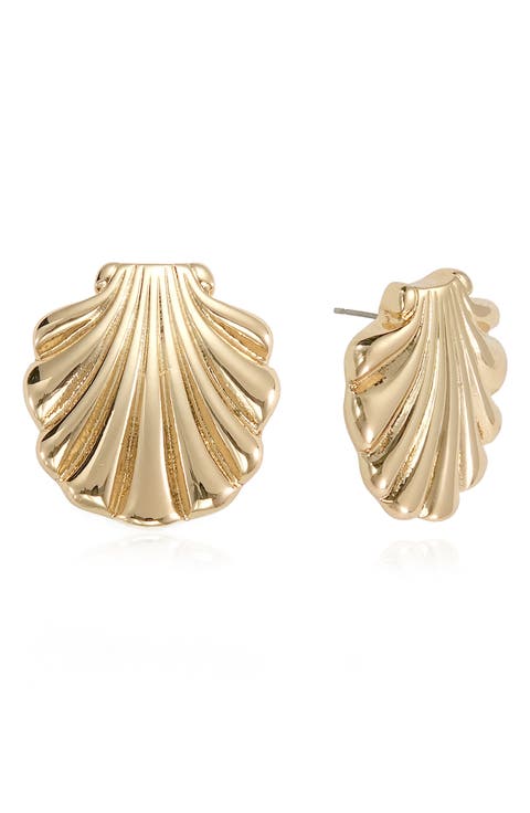 Golden Scallop Stud Earrings