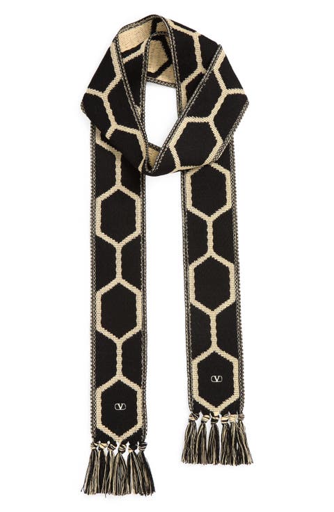 Antibes Jacquard carf with Fringe