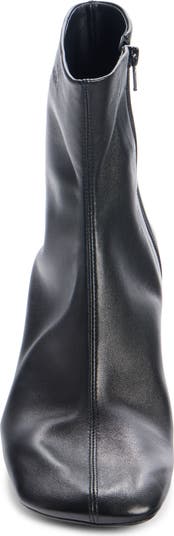 【関税＆送料込み】Balenciaga Dutyfree Ankle Boots Balenciaga Dutyfree Bootie M060 Sheepskin | Neiman Marcus