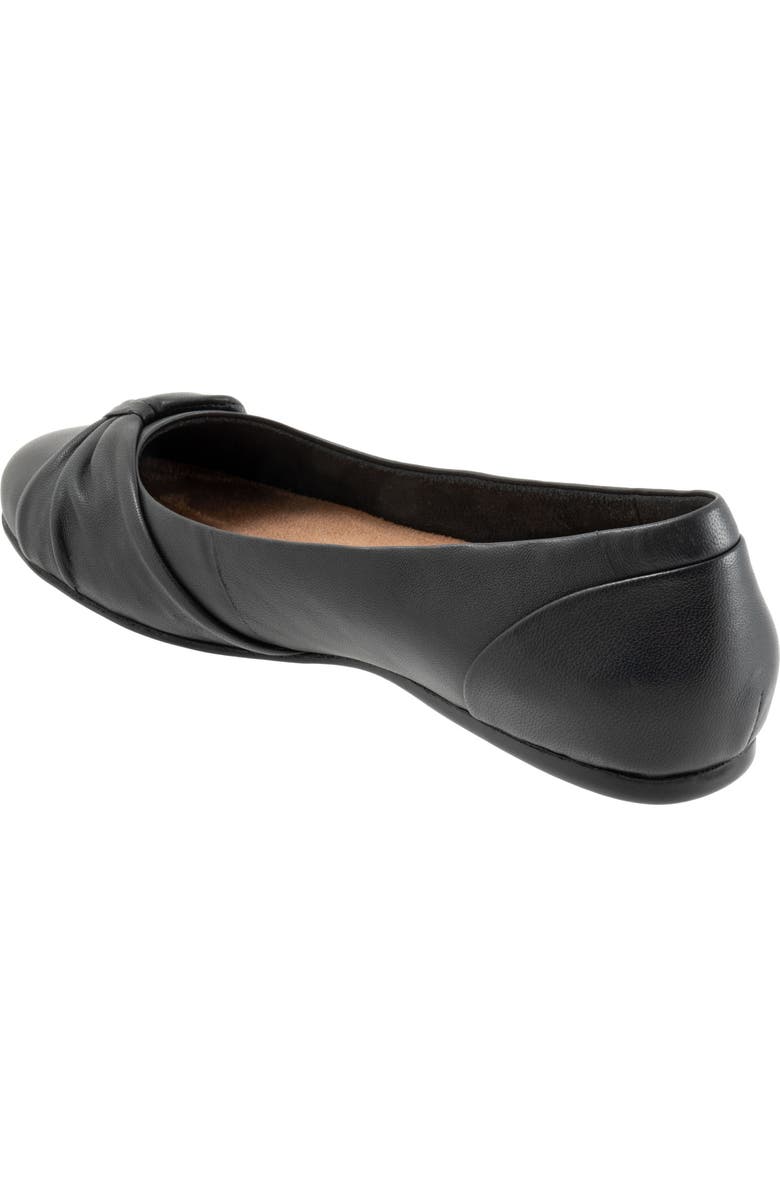 SoftWalk<sup>®</sup> Sofia Bow Ballet Flat, Alternate, color,