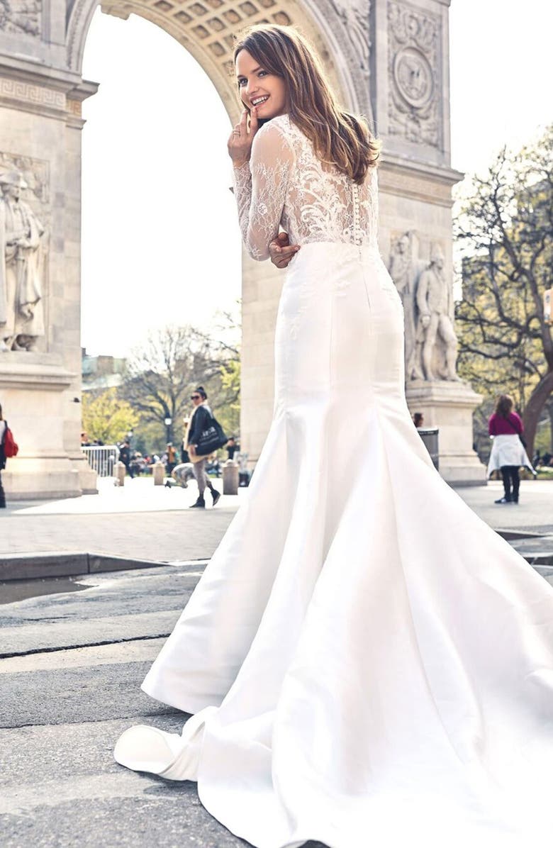 BLISS Monique Lhuillier Long Sleeve Lace Mermaid Wedding Dress, Alternate, color, 