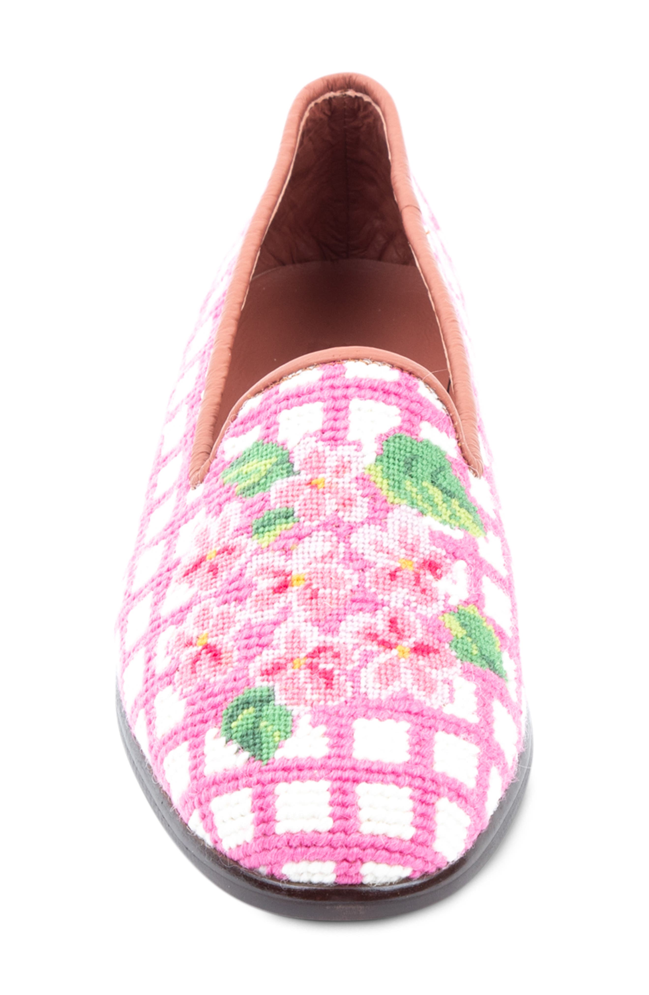 Needlepoint Checkered Hydrangea Flat, Alternate, color, PINK