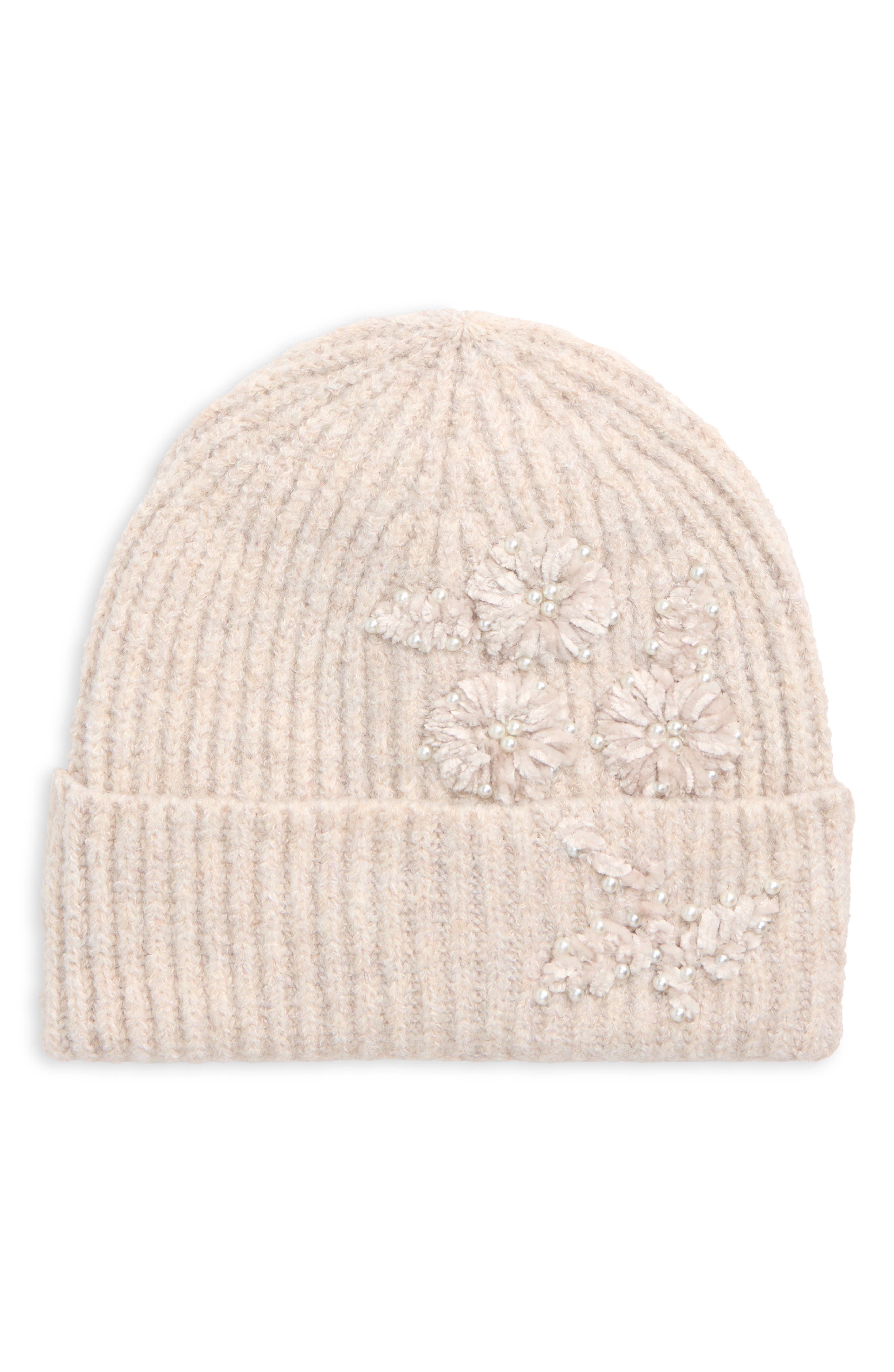 Floral Faux Pearl Embellished Beanie