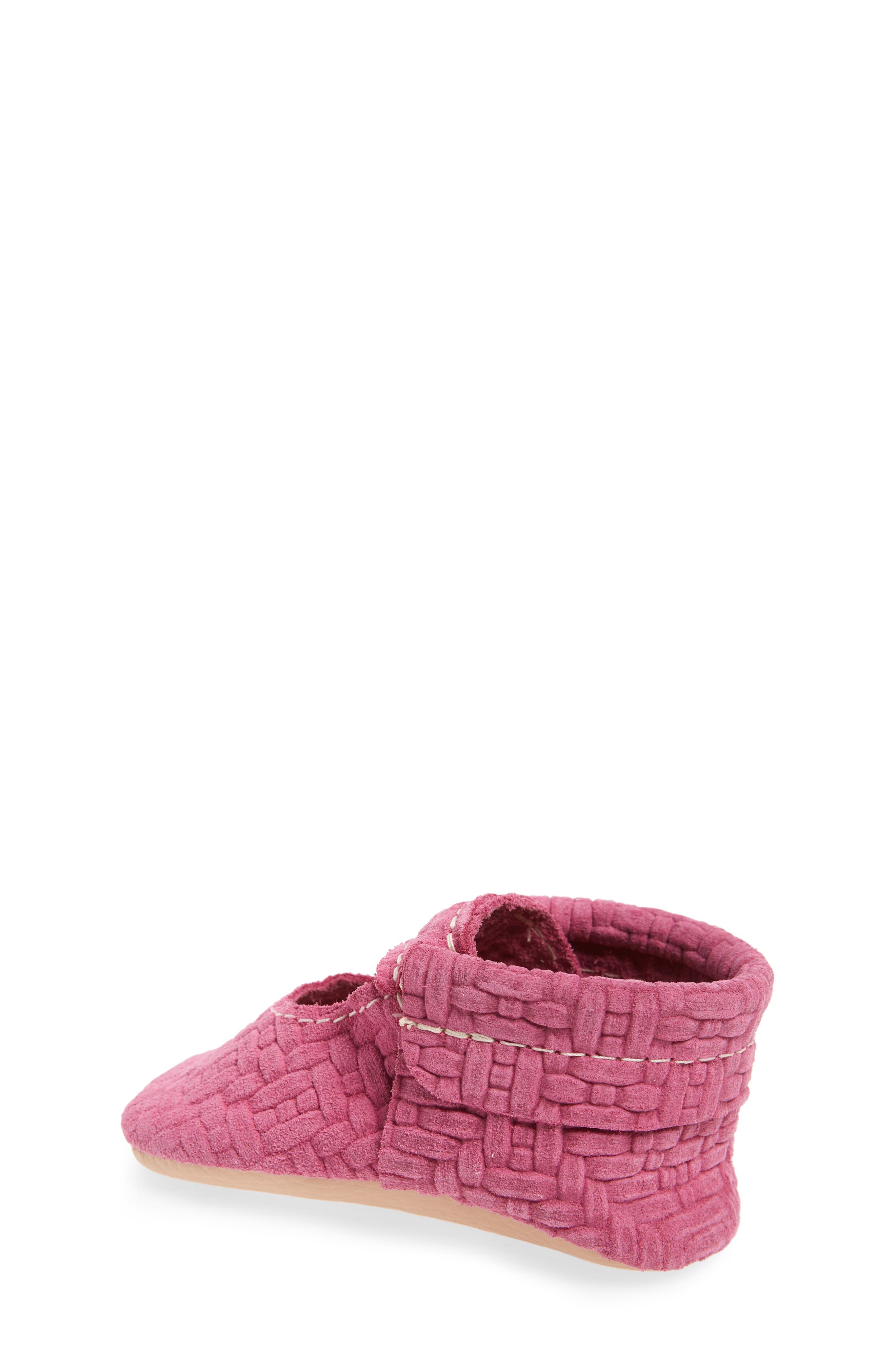 Freshly Picked Pink Lemonade Embossed Leather Crib Shoe, Alternate, color, 