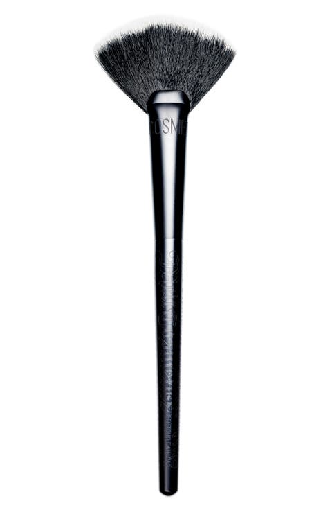 713 Contour Fan Brush