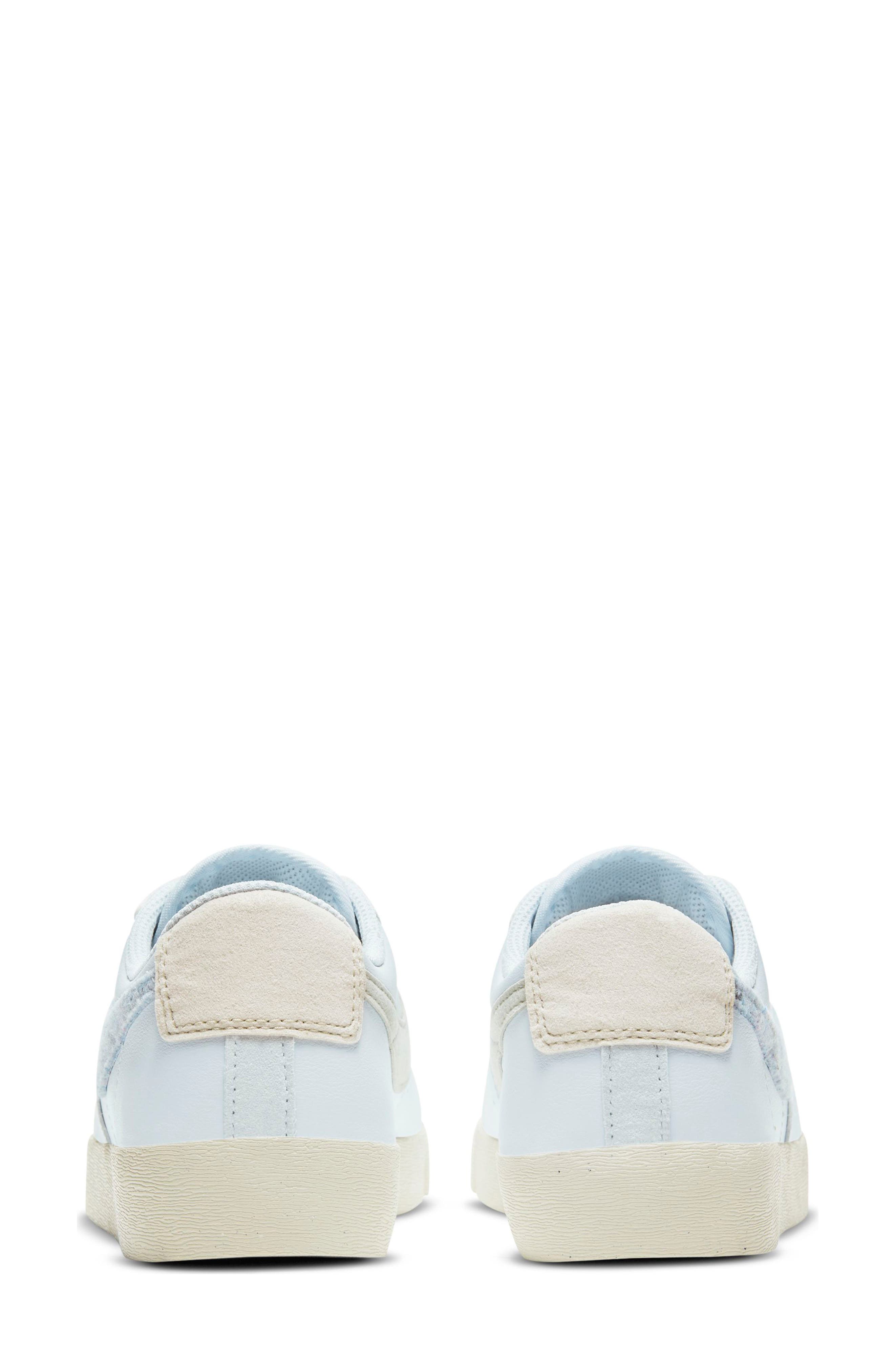 Blazer Low SE Sneaker, Alternate, color, LIGHT BLUE/ BLACK