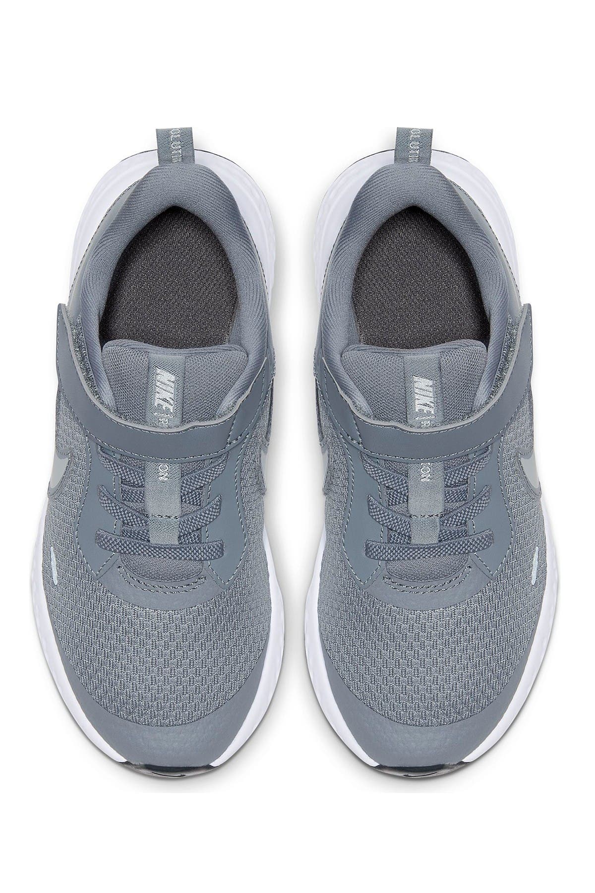 Nike Revolution 5 PSV Running Shoe | Nordstromrack