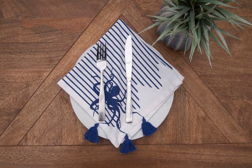 C & F Home C&f Home Indigo Octopus Stripes And Tassels Machine Washable Napkins Set Of 6 In Blue