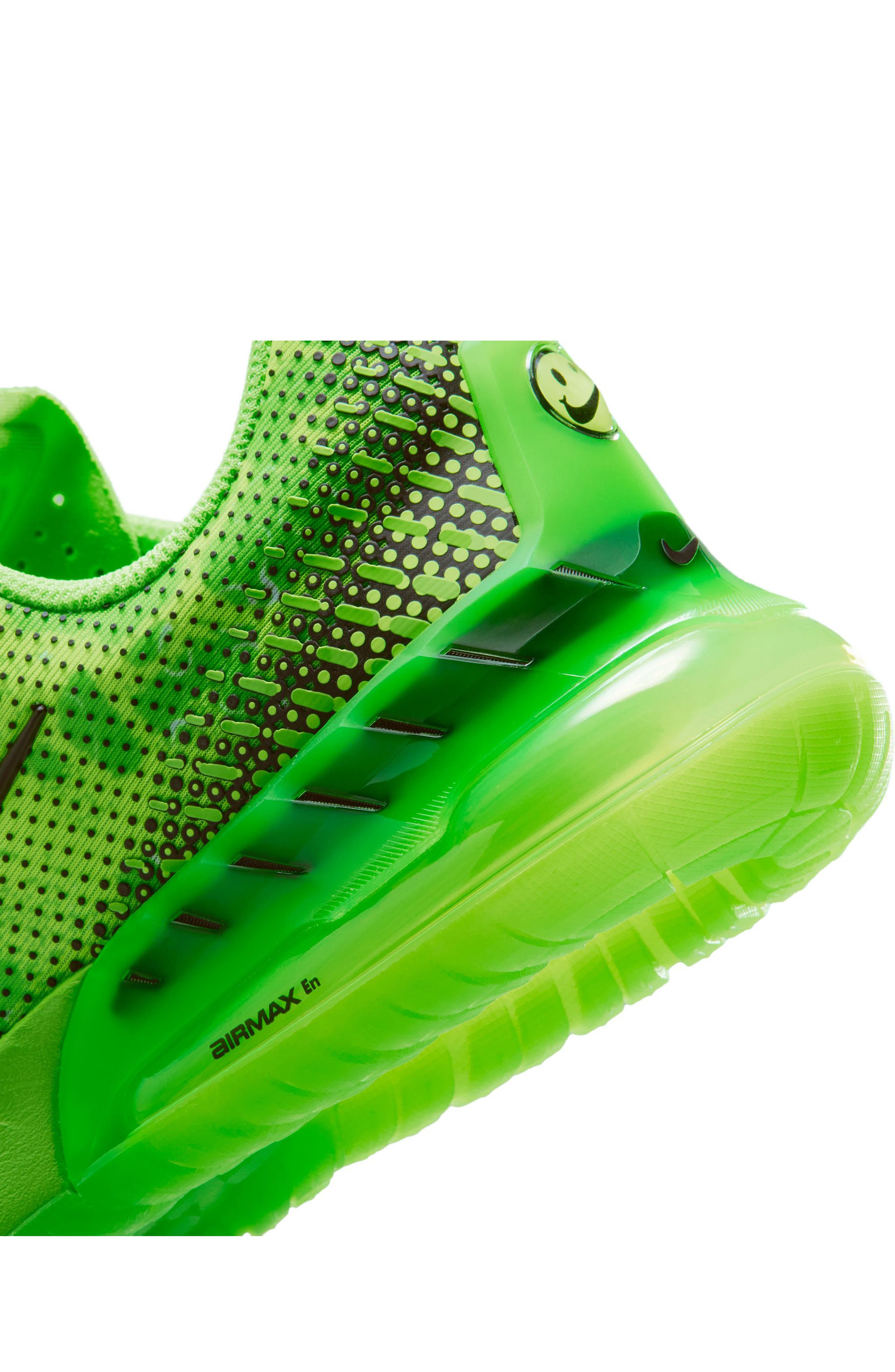 Детские Nike Kids' Air Max Phoenix Sneaker — фото 8