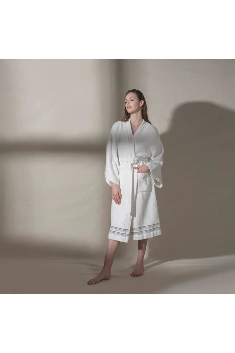 Rin Bathrobe, Alternate, color, White