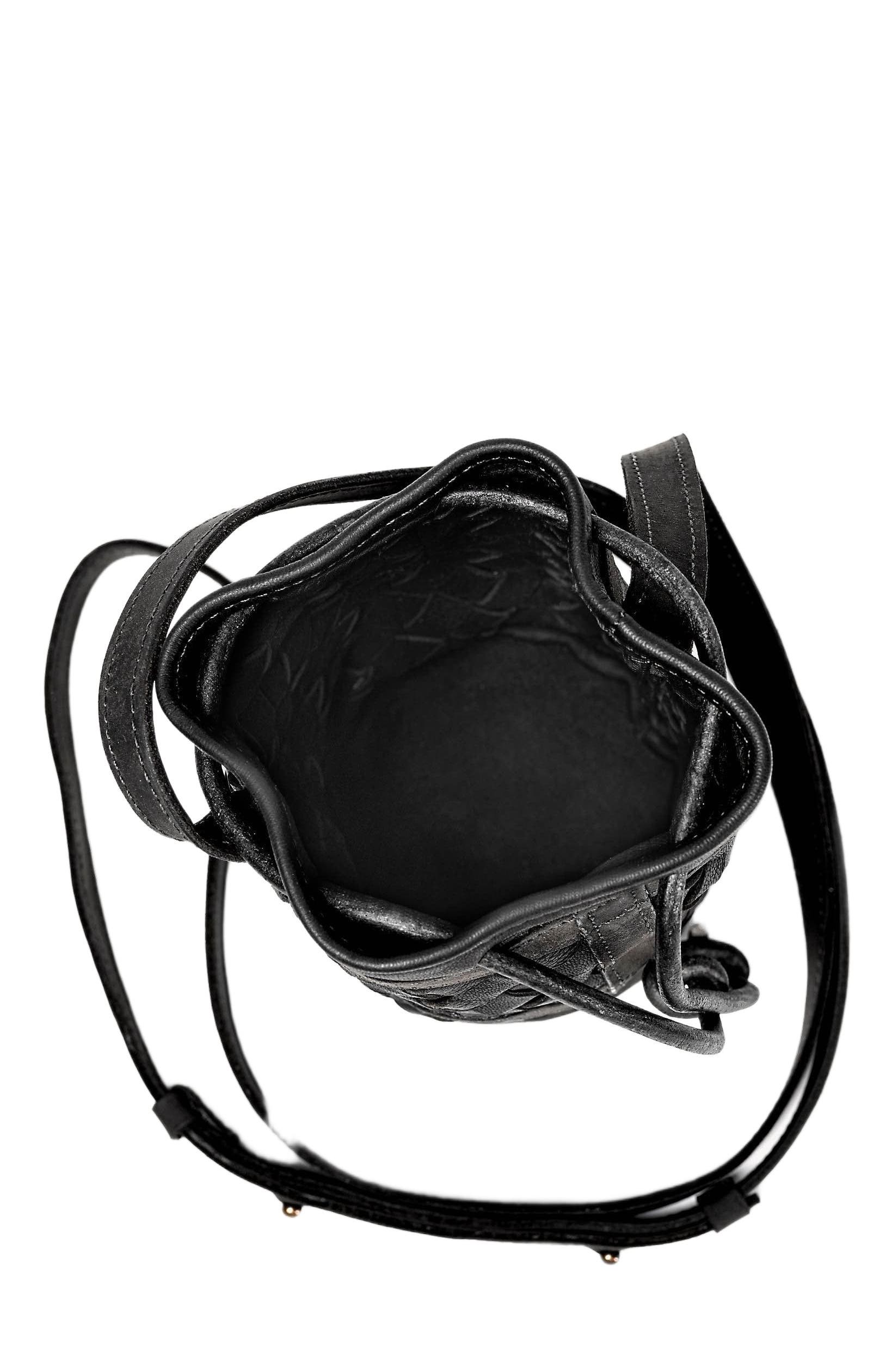 Deux Mains Mini Essential Bucket Bag, Alternate, color, Black