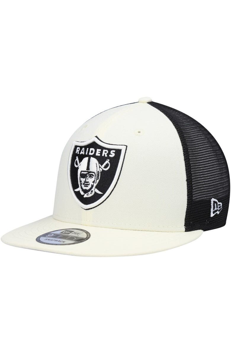 New Era Men's New Era Cream/Black Las Vegas Raiders Chrome Collection 9FIFTY Trucker Snapback Hat, Main, color,