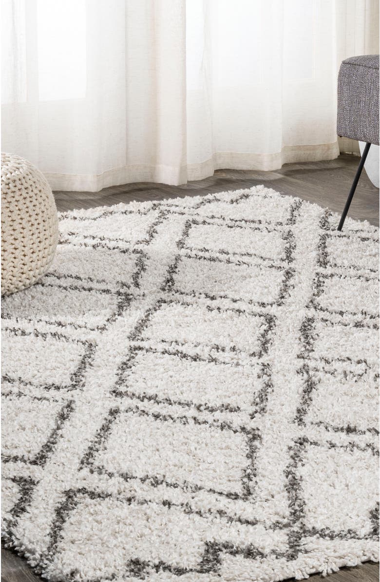 JONATHAN Y Soller Diamond Trellis Shag Area Rug, Alternate, color, Beige/Dark Gray