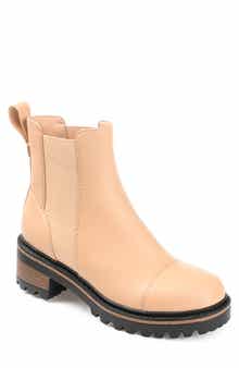 Journee Collection Journee Colleciton Mirette Lug Sole Chelsea Boot