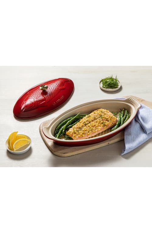 Le Creuset Heritage Covered Stoneware Fish Baker In Red