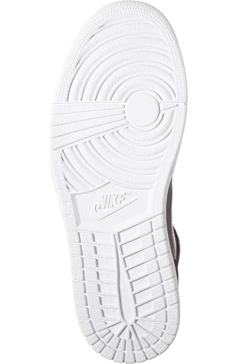 Nike 'Air Jordan 1 Retro' High Top Sneaker, Alternate, color,