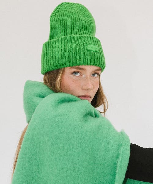 Gigi Pip Gigi Merino Wool Chunky Ribbed Beanie In Evergreen