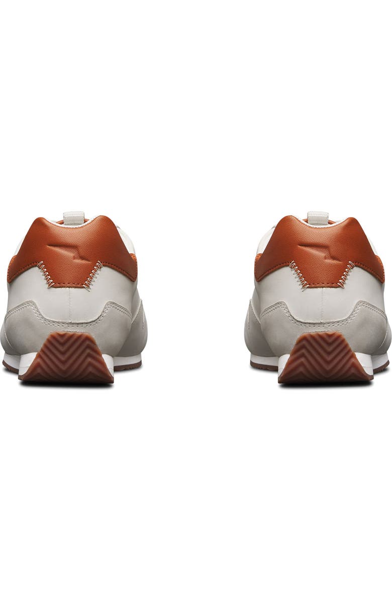 Wolf & Shepherd Pacer Lite Low Top Racing Sneaker, Alternate, color, White Honey / White