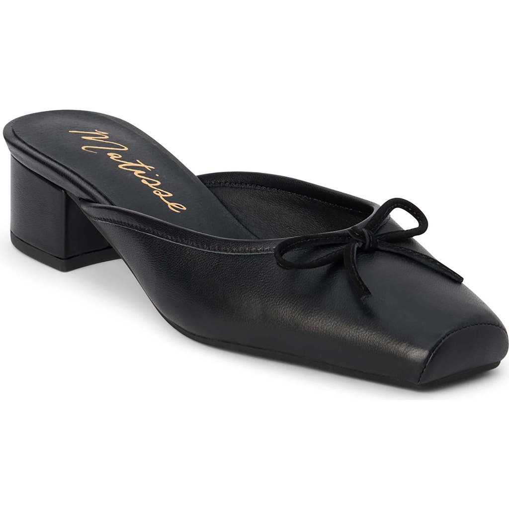 Matisse Basilio Mule In Black