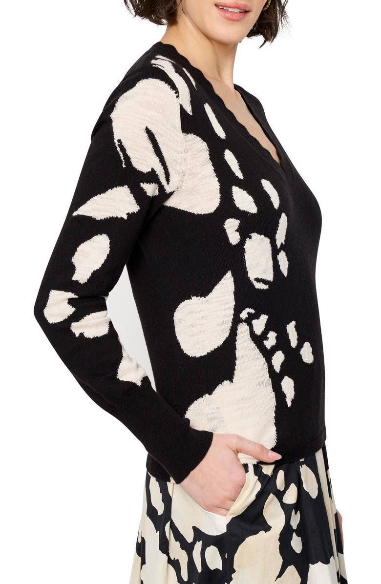 NIC+ZOE Evening Petal Scallop V-Neck Sweater, Alternate, color, 