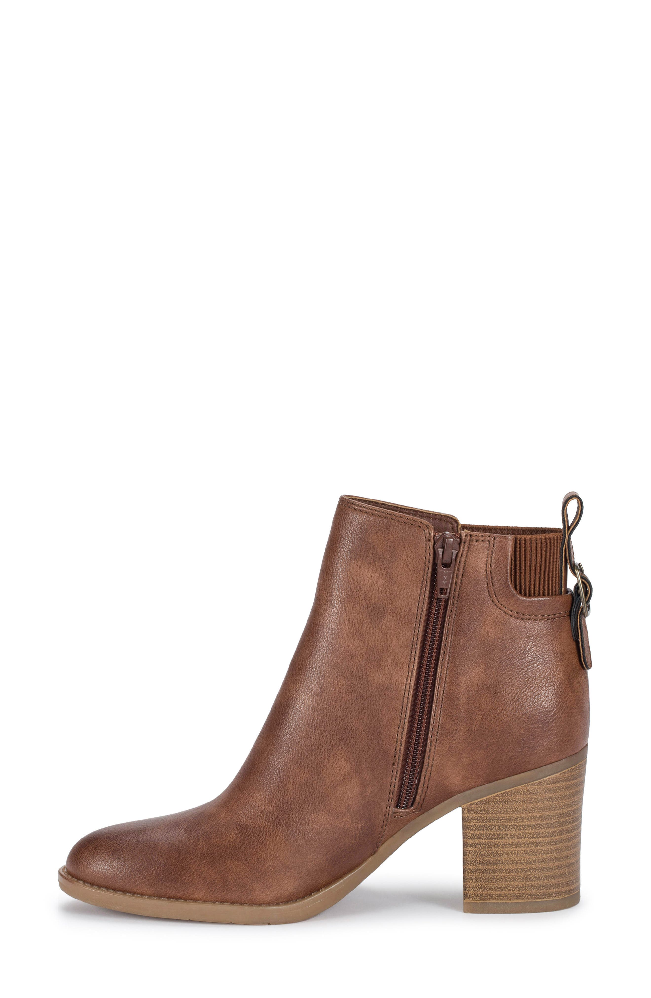 BARETRAPS Rhoslyn Block Heel Bootie, Alternate, color, 