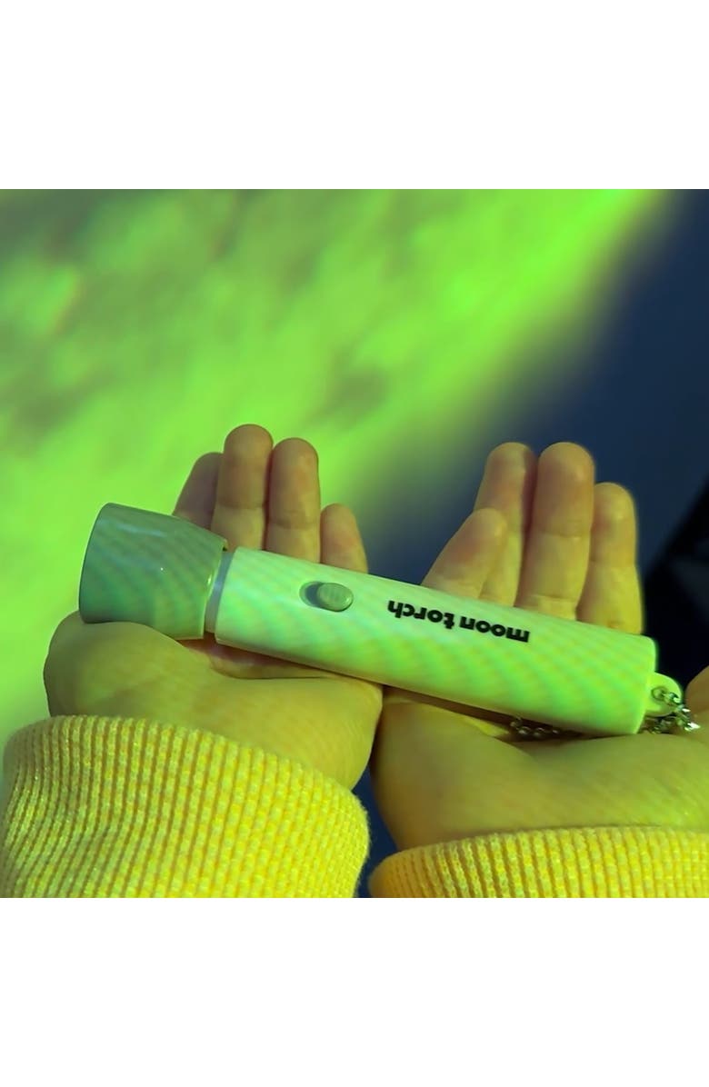 4M KidzLabs Moon Torch, Portable Projecting Toy Flashlight, Kids 5+, Alternate, color, Multicolored