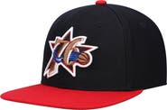 Mitchell & Ness Men's Mitchell & Ness Black/Red Philadelphia 76ers Hardwood Classics Team Two-Tone 2.0 Snapback Hat