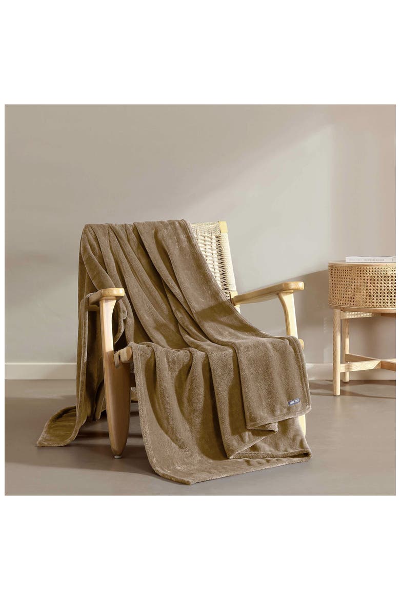 Soft Tides Plush Blanket, Alternate, color, BROWN
