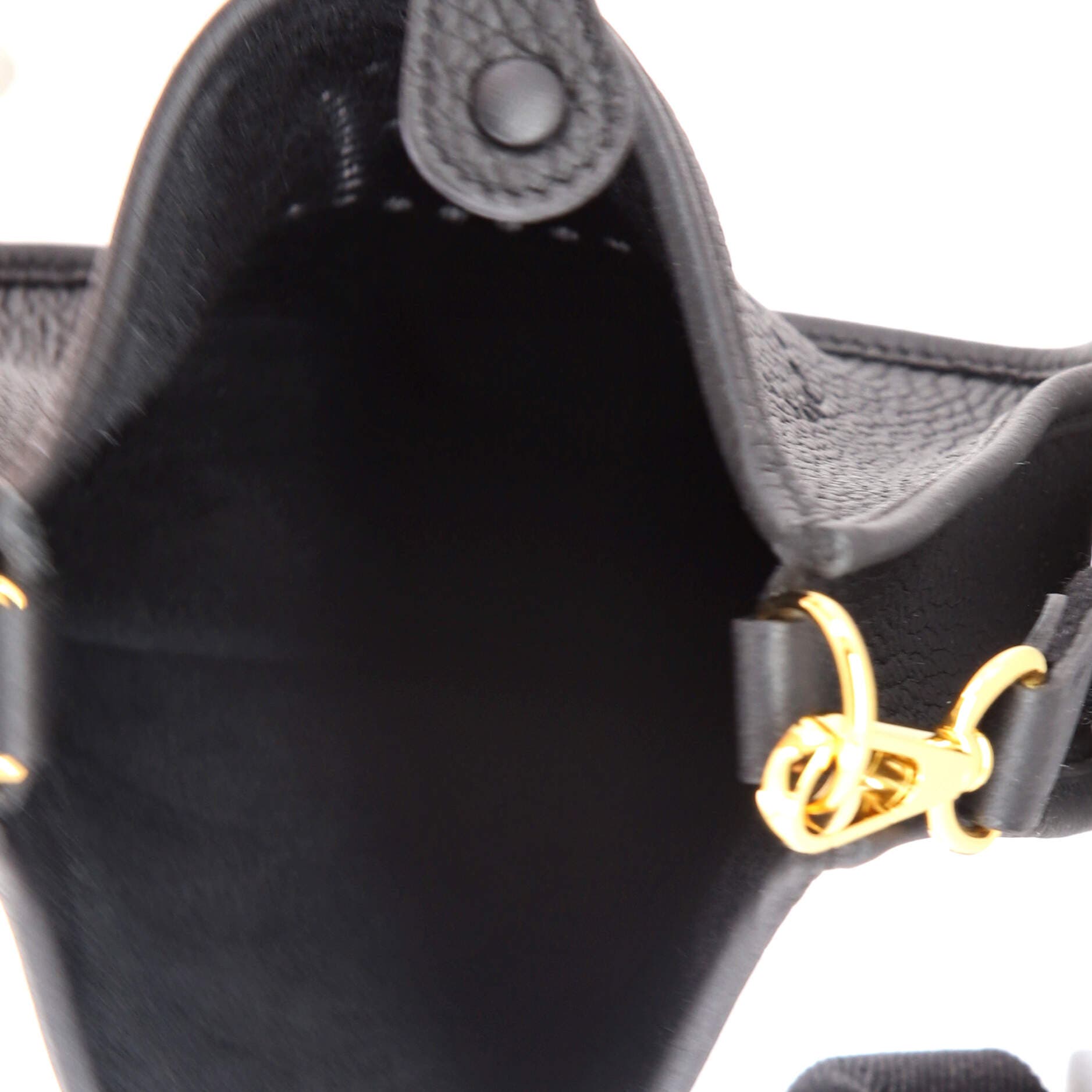 Pre-Owned Hermes Evelyne Bag Gen III Clemence TPM, Alternate, color, Noir