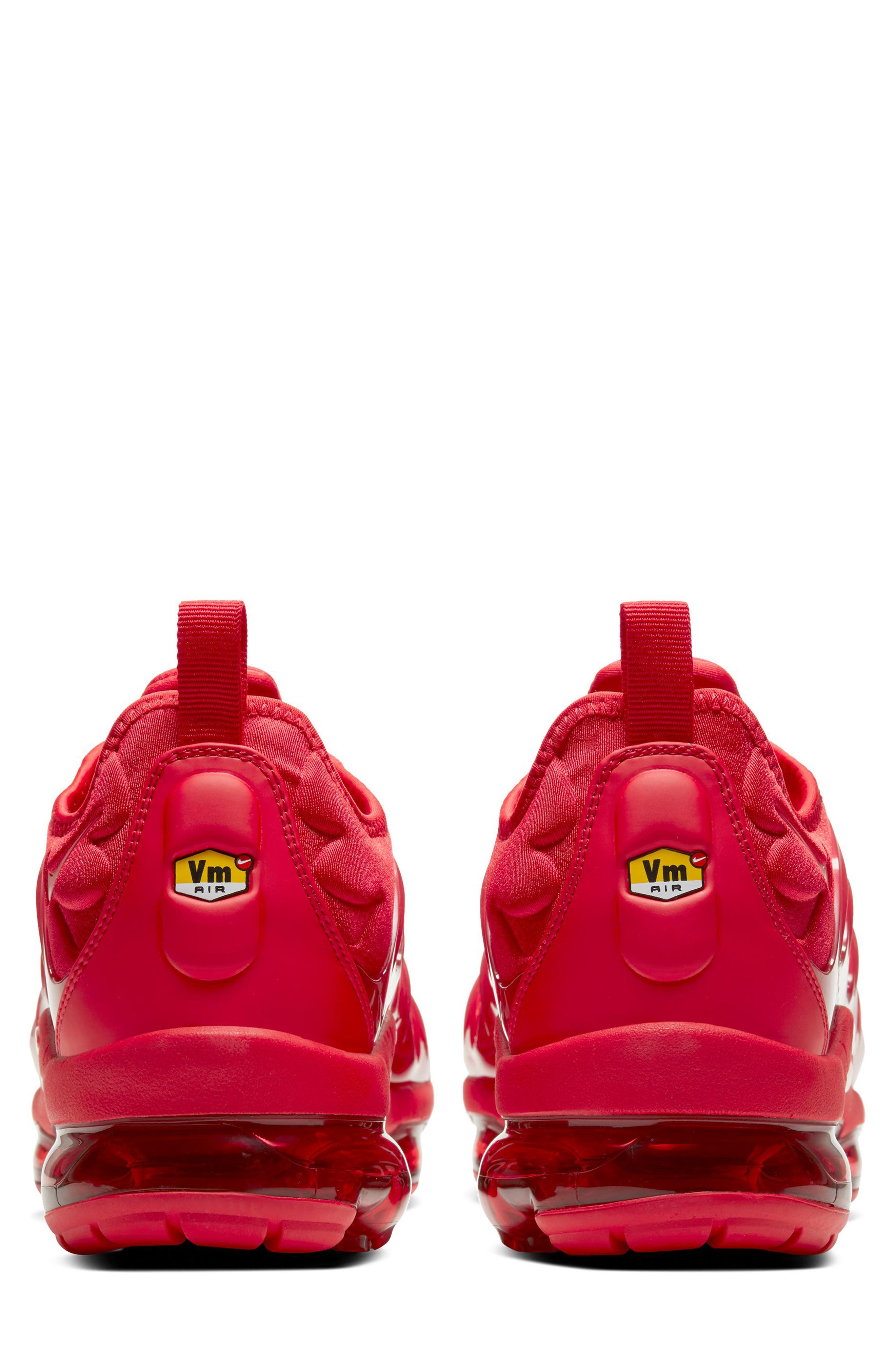 Air VaporMax Plus Sneaker, Alternate, color, UNIVERSITY RED