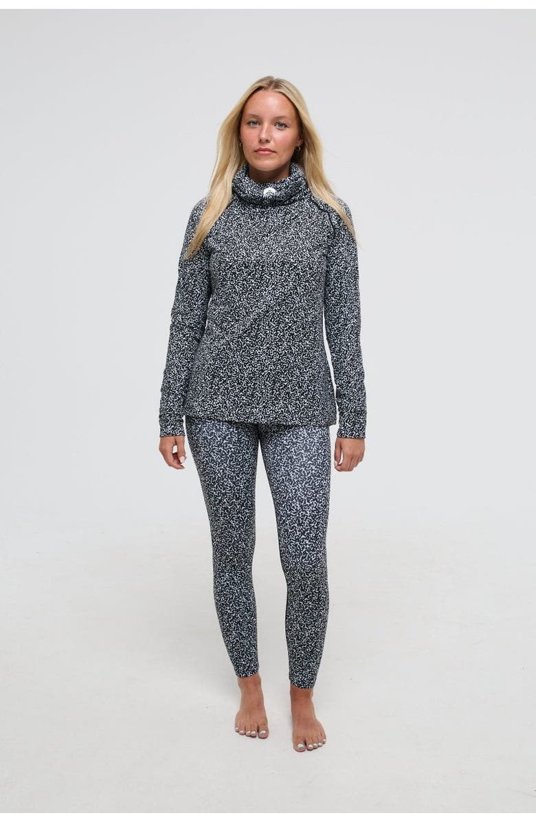 OOSC Baselayer Leggings - Penfold Collab Women's, Alternate, color, Multi-Colour