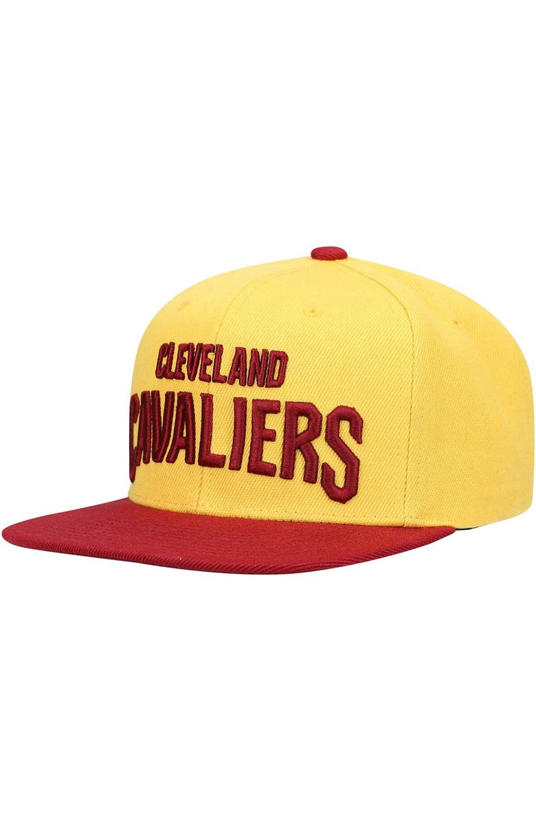 Mitchell & Ness Men's Mitchell & Ness Gold Cleveland Cavaliers Core Basic Snapback Hat, Alternate, color, 