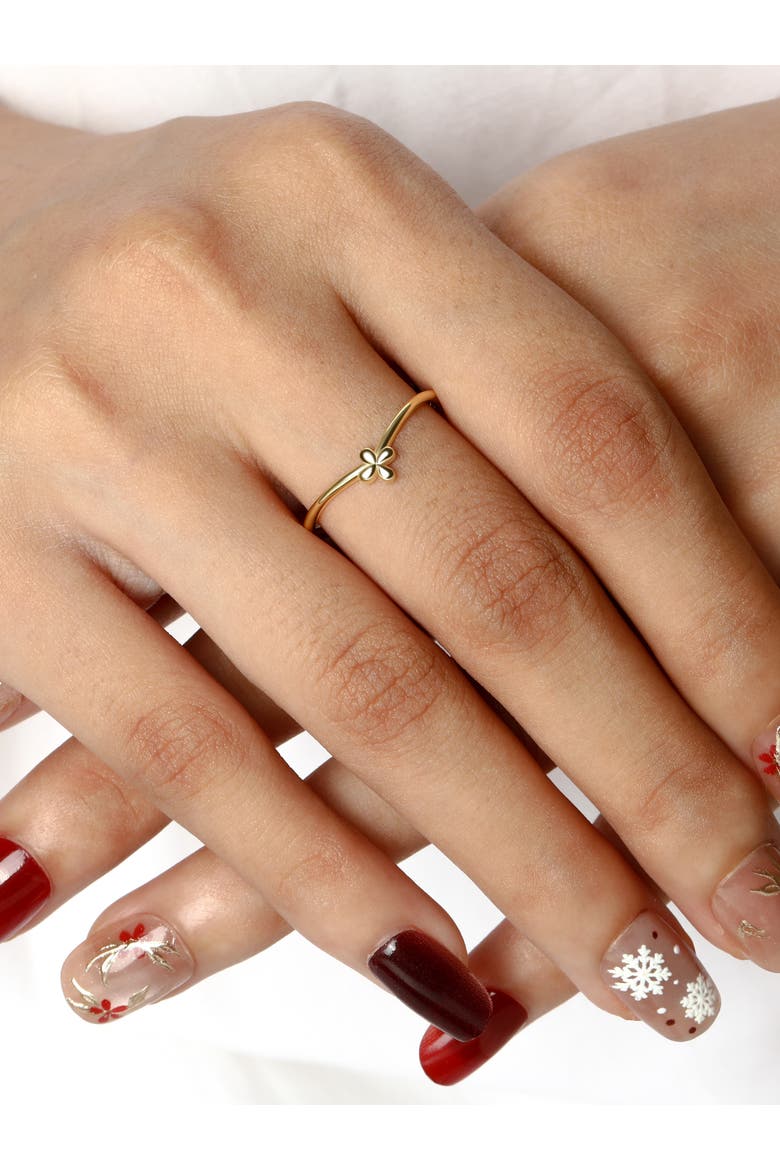 Clover on Chevron Ring in 14K Gold, Alternate, color, Yellow Gold