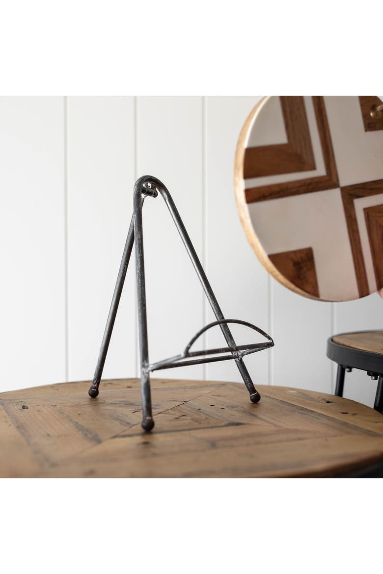 White Metal Easel, Alternate, color, White